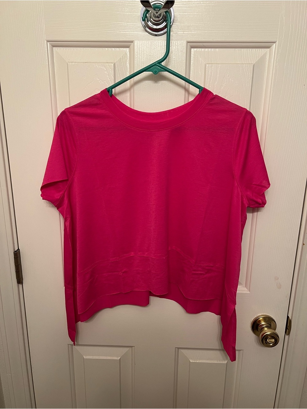 Zenana Outfitters Bright Pink Short Sleeve Crewneck Tee
